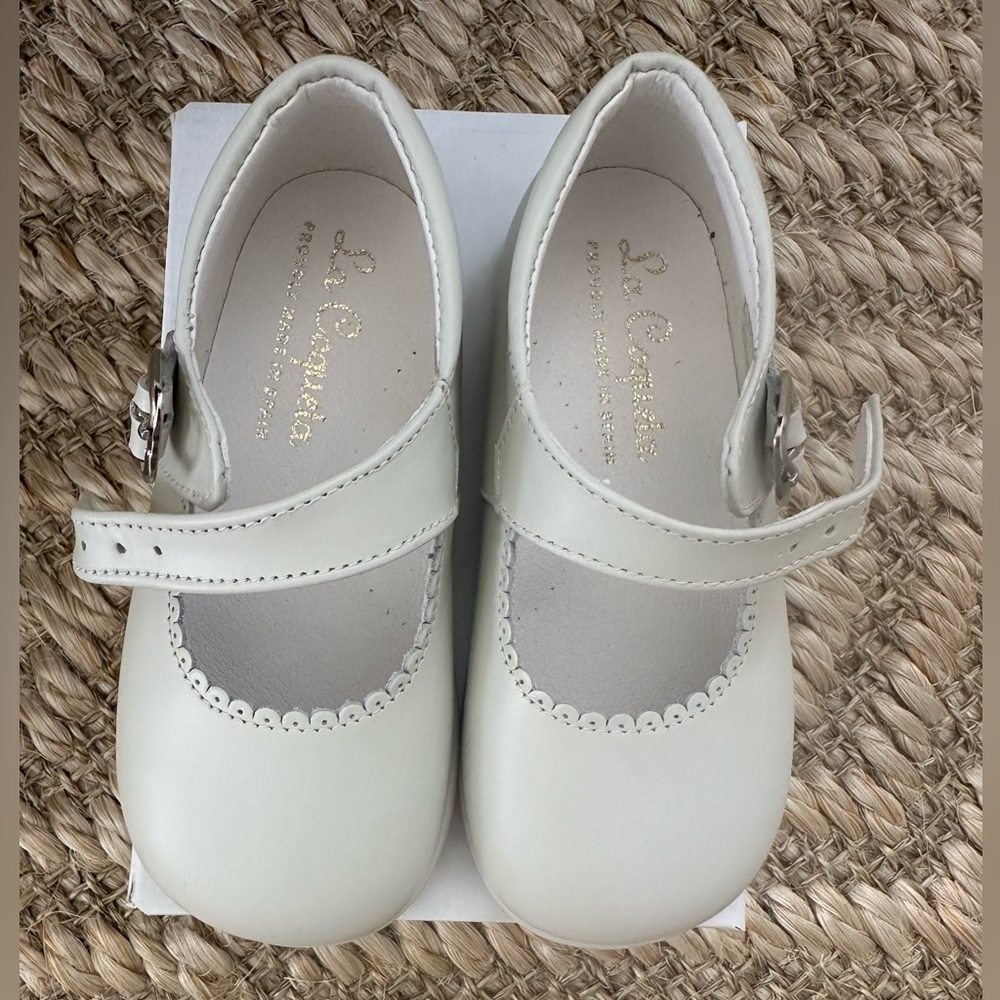 La Coqueta Ivory Leather Toddler Mary Jane Shoes NIB 23